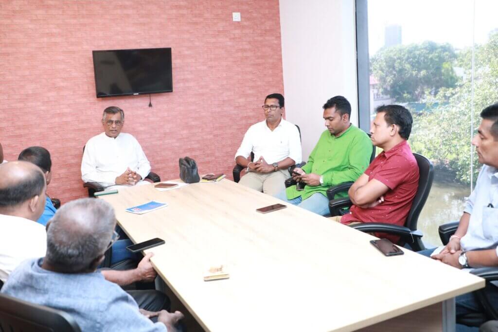 මාර්ගගත සුරක්ෂිත භාවය පිළිබඳ පනත් කෙටුම්පතට එරෙහිව සියලු පක්ෂ හා සංවිධාන එකමුතුව කටයුතු කිරීමේ වැදගත්කම හා ඒ සඳහා ගත යුතු ඉදිරිපියවරයන් පිළිබඳව සාකච්ජාව.