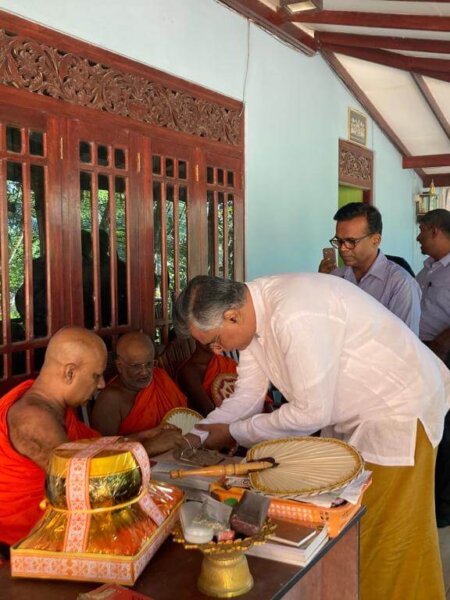 රත්නපුර දිස්ත්රික්කයේ ඇහැලියගොඩ සංචාරය..